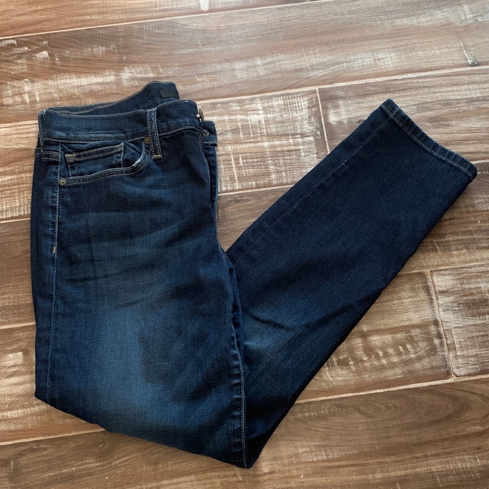 Joe’s Jeans “Katy” Straight Ankle 30